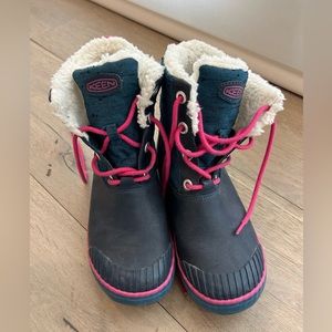 Keen Snow Boots